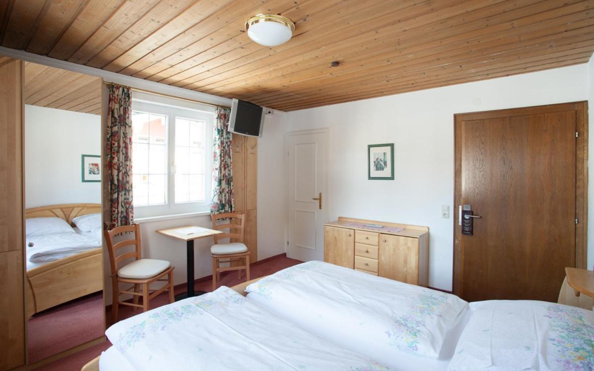Pension Edelweiss Gargellen Zimmer foto