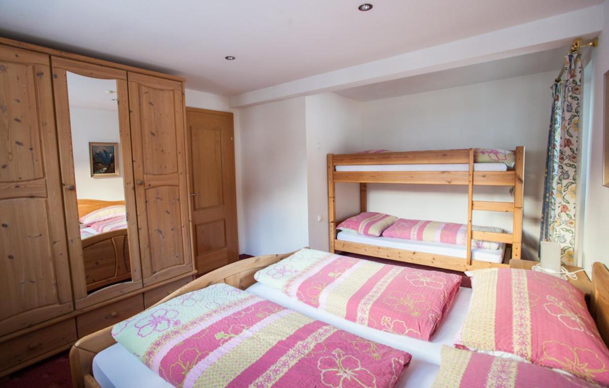 Pension Edelweiss Gargellen Zimmer foto